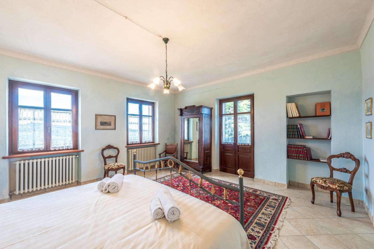 Villa Bricco Paglieri, Entire Villa Альба Экстерьер фото